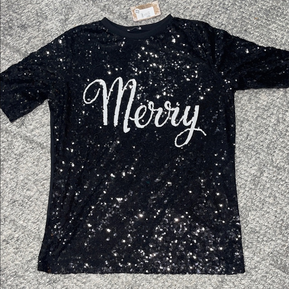 Trendy Boutique Black Sequin 'Merry' Tee
